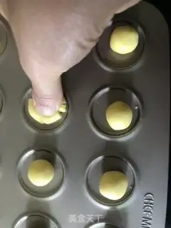 Make Margaret step 11