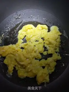 Make Spamed potatoes and fried eggs step 5