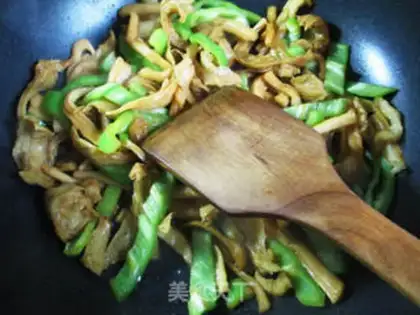 Make Pyre radish dry noodles step 4