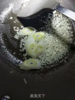 Make Garlic omelet rice step 13