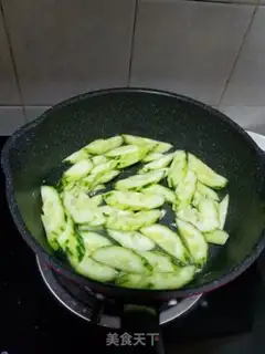 Make Eggs made from cucumbers step 5