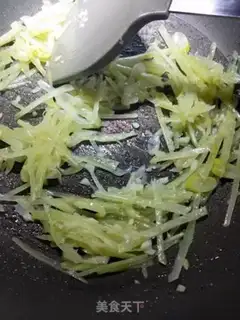 Make Garlic omelet rice step 16
