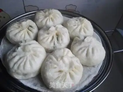 Make Spinach buns step 16