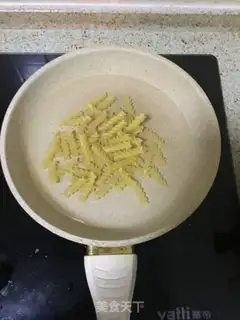 Make Lazy pasta step 0