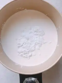 Make Milk chocolate ice cream step 0