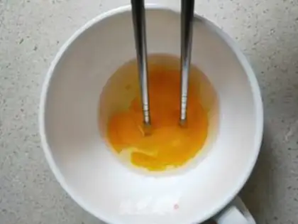 Make All-powerful egg and egg congee step 2