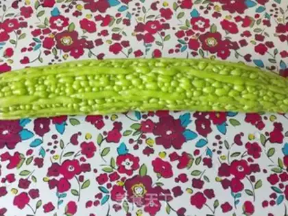 Make A cold, bitter melon step 0