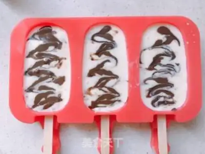 Make Milk chocolate ice cream step 5