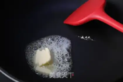 Make Tomato shrimp pasta step 4