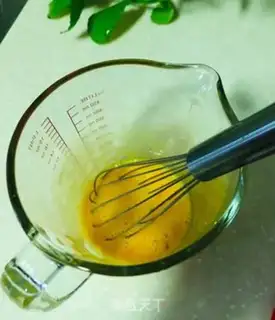 Make Eggs holding shrimp and blue dumplings step 18