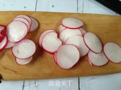 Make Chicken oil salad step 2