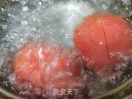 Make Tomato lobster pasta step 1