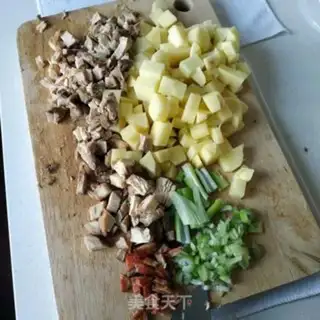 Make Potato gravy mushroom chicken rice step 0