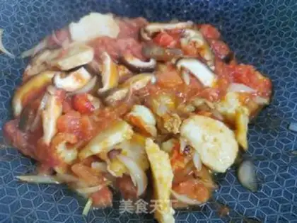 Make Tomato lobster pasta step 7