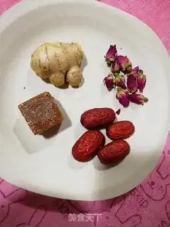 Make Rose ginger tea step 0