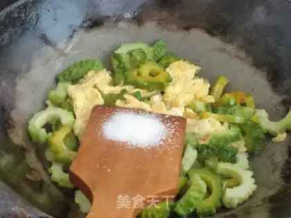 Make Scrambled eggs step 8