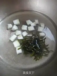 Make Poonmelon seaweed soup step 5
