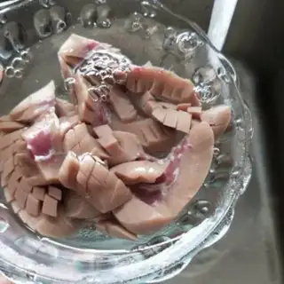 Make The bean sprouts step 3