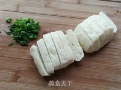 Make Fried egg step 1
