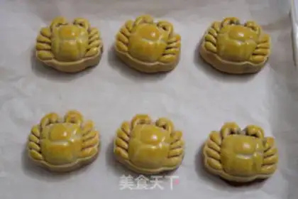 Make Crab moon cakes step 20