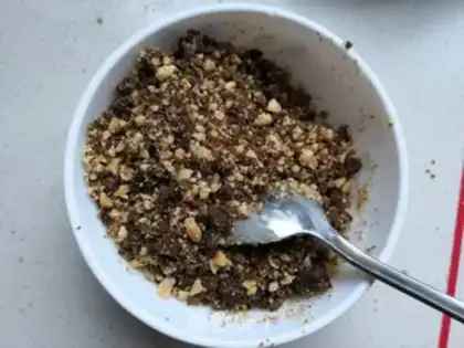 Make Peanut walnuts step 6
