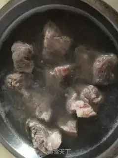 Make Potato tomato bone soup step 4