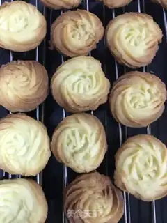 Make Cream cream cookies step 12