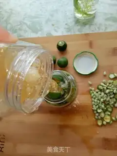 Make A green orange with honey step 4