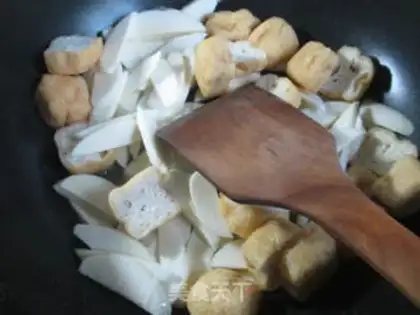 Make Seafood mushroom oil tofu white step 6
