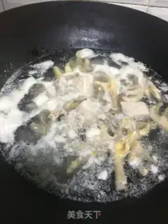 Make Boots, peanuts, chicken feet step 2