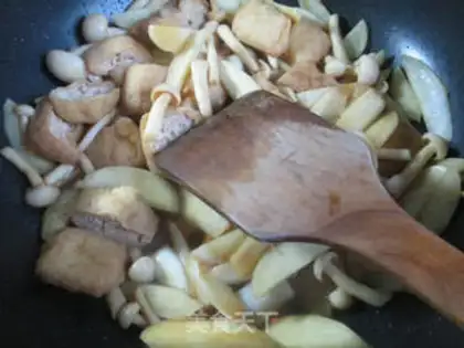 Make Seafood mushroom oil tofu white step 12