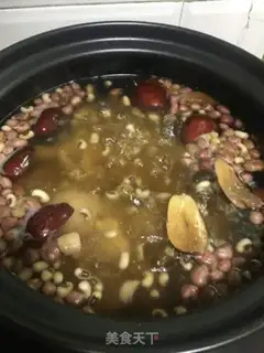 Make Boots, peanuts, chicken feet step 7