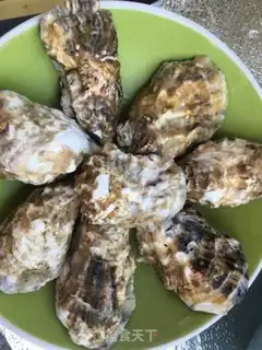 Make Garlic oysters step 1