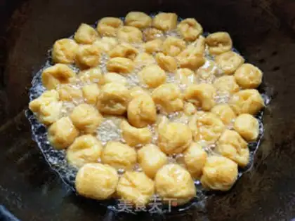 Make Soy sauce and tofu step 1