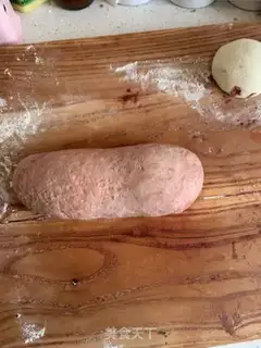 Make Piggy little buns step 4