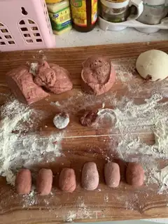 Make Piggy little buns step 5