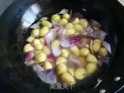 Make Burn the potatoes with pork step 6