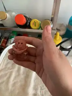 Make Piggy little buns step 10
