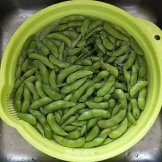 Make Salt-water beans step 2
