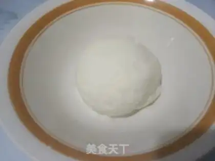Make Egg-bread step 1