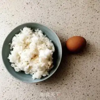 Make Egg fried rice step 0