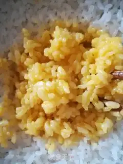 Make Gold boat egg fried rice step 1
