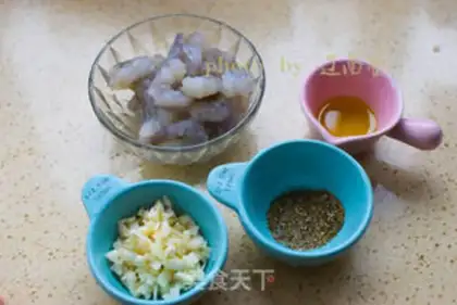 Make Garlic vanilla shrimp step 0