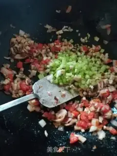 Make Gold boat egg fried rice step 6
