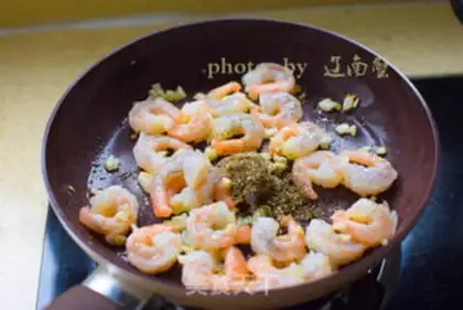 Make Garlic vanilla shrimp step 4