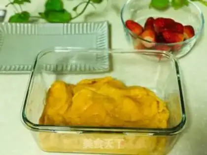 Make Pumpkin strawberry Dafu step 10