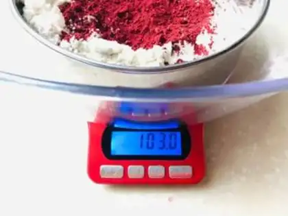 Make Cake of love step 2