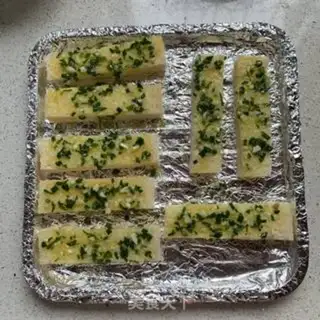Make Garlic toast step 3
