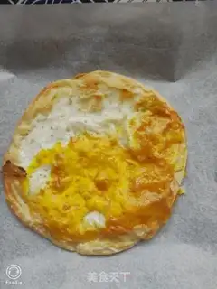 Make A simple breakfast egg-bread step 3
