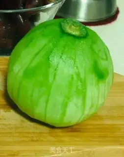 Make Frog and fruit step 1